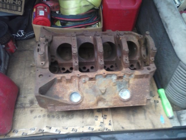 1961 Pontiac 389ci 425A Trophy 348HP Code M4 4-bolt Maincap Block brought Home